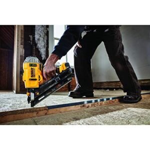 20V MAX* Framing Nailer Kit, 30-Degree, Paper Collated (DCN692M1)