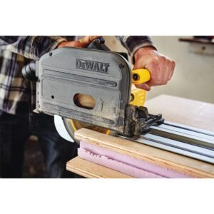 FLEXVOLT 60V MAX* Circular Saw, 6-1/2-Inch, Cordless TrackSaw Kit (DCS520T1)